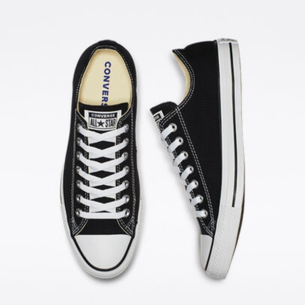 BRAND NEW Black Converse Chuck Taylors WIDE WIDTH